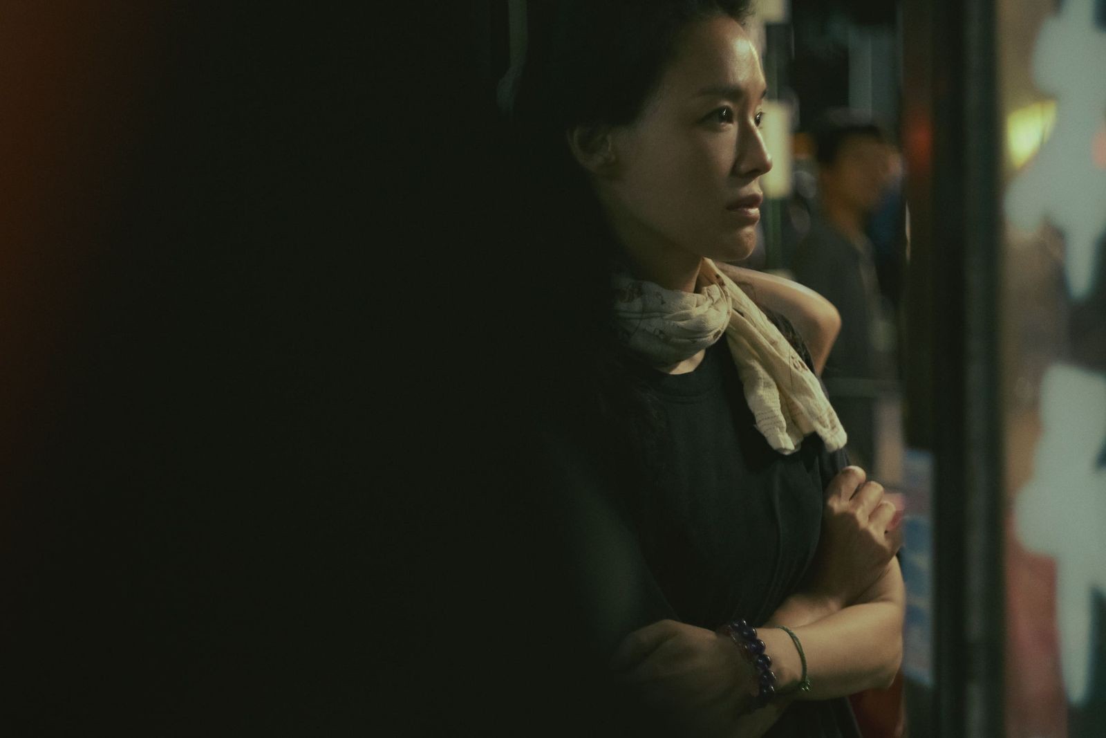 Hinh anh 'Girl' của Thư Kỳ: Tuổi thơ âm thầm ứa lệ 7