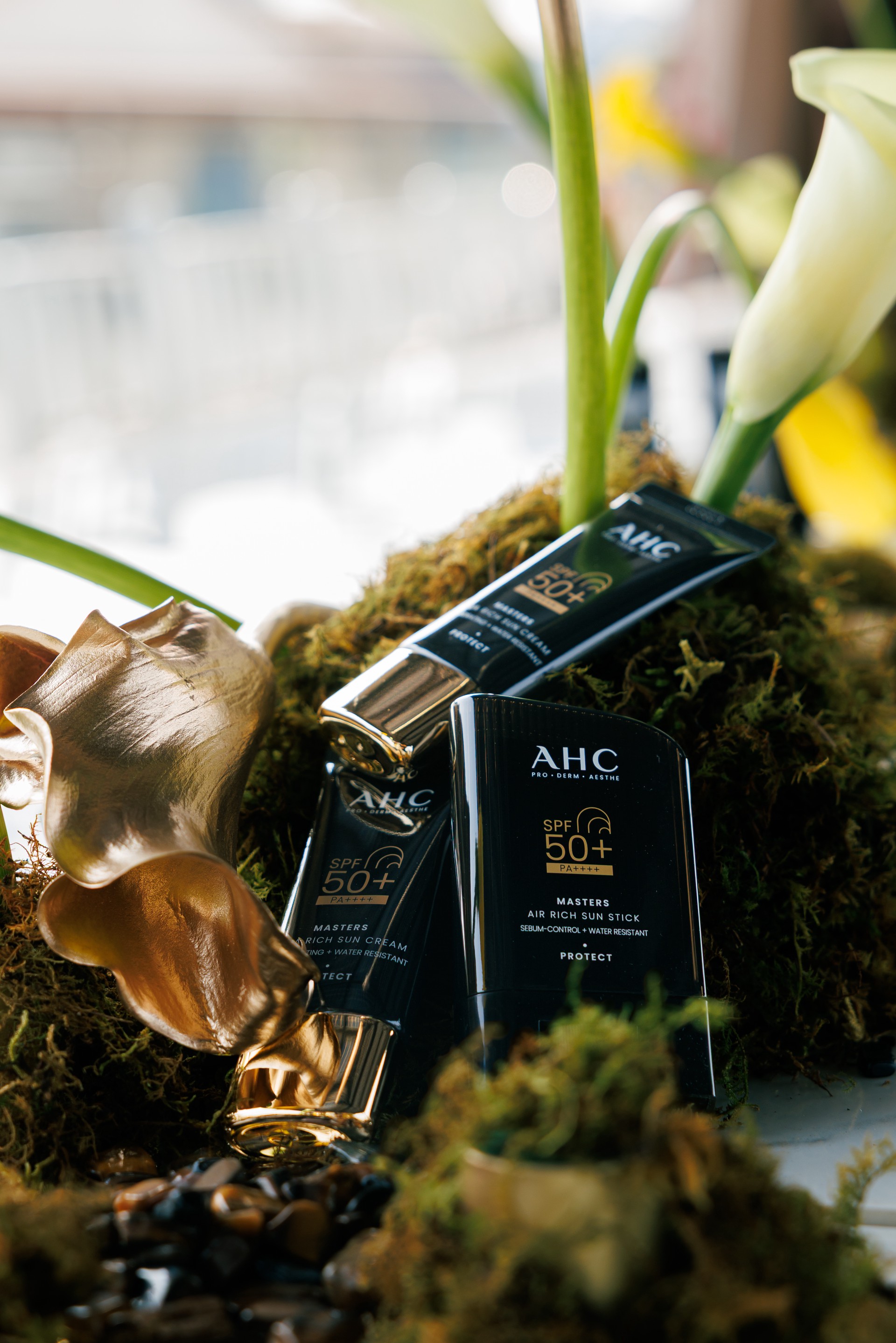 Hinh anh Marie Claire Privé x AHC: Chuyến du ngoạn mùa Hè bắt đầu từ chống nắng 3