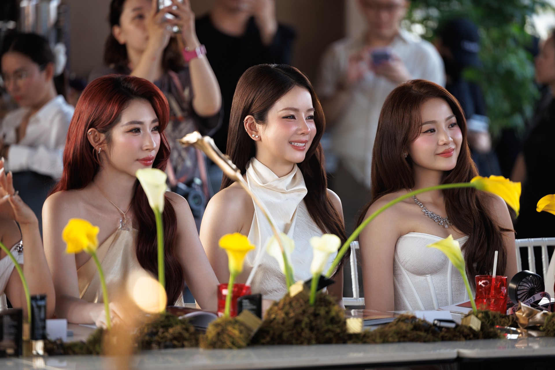 Hinh anh Marie Claire Privé x AHC: Chuyến du ngoạn mùa Hè bắt đầu từ chống nắng 17