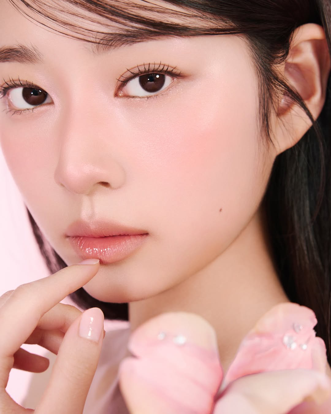 Hinh anh Milky Pink Makeup: Lớp trang điểm trong trẻo cho mùa hè 1