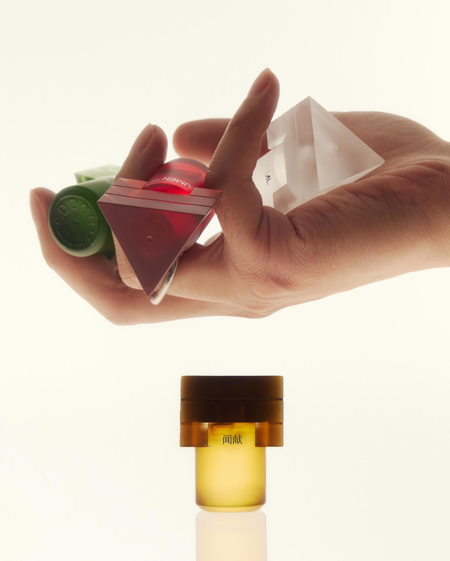 Hinh anh Nước hoa nội địa Trung: Khi văn hóa thưởng trà được lột tả trong nghệ thuật điều hương  5