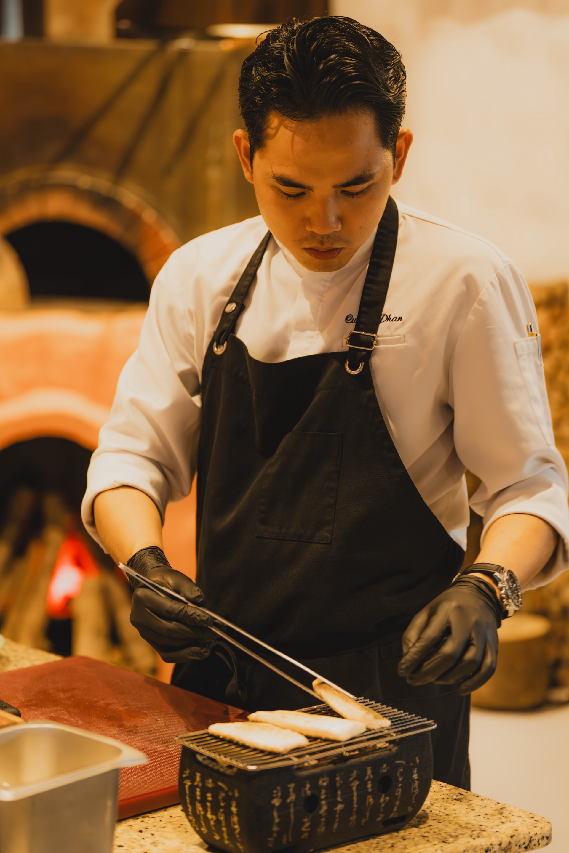 Hinh anh Tôi luôn tâm niệm rằng, một món ăn thực sự giá trị luôn khởi nguồn từ sự thấu hiểu và tôn trọng nguồn nguyên liệu sẵn có ngay tại địa phương, Butti chia sẻ. 2