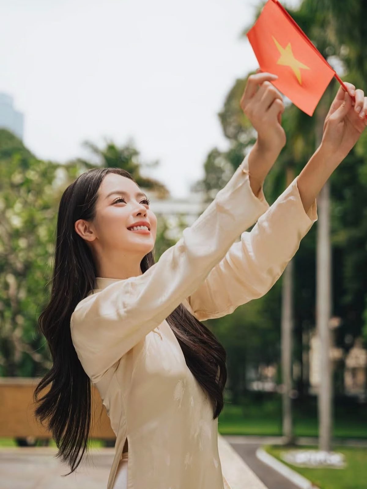 Hinh anh 4 mẹo giúp bạn khắc phục tình trạng tóc bết dầu mùa nắng nóng 3