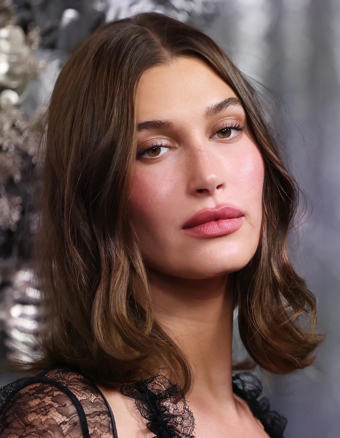 Hinh anh Chào Hè với 6 xu hướng trang điểm đậm tính nghệ thuật 8