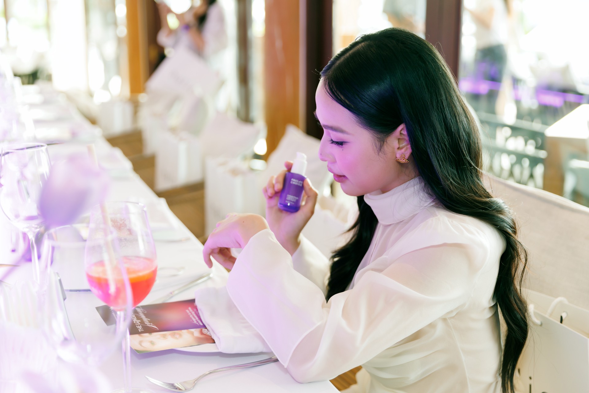 Hinh anh Paula’s Choice Longevity Symphony: Bản giao hưởng về vẻ đẹp vượt thời gian 5