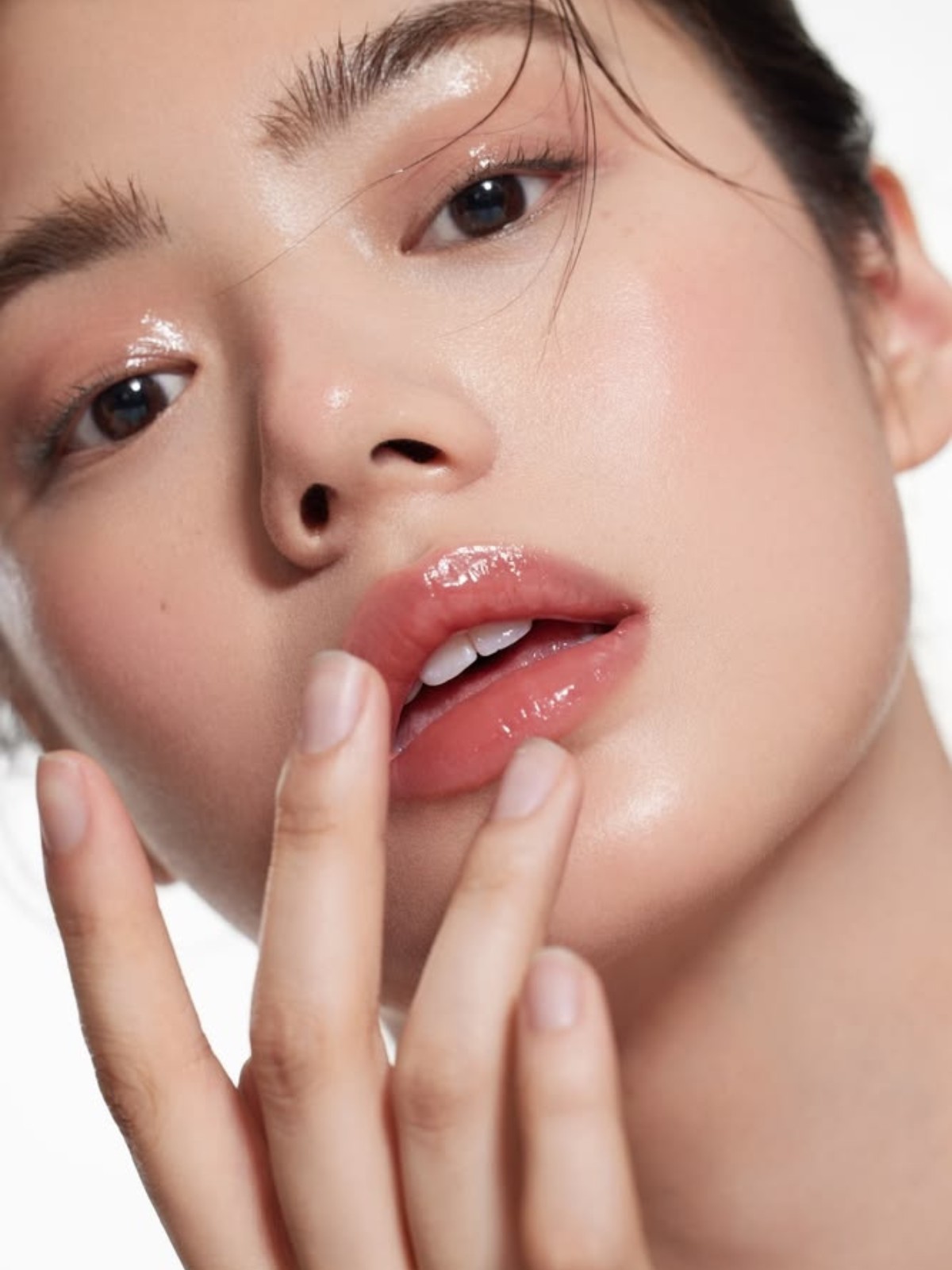 Hinh anh Bí quyết dưỡng da hai lớp từ Nhật Bản cho làn da căng mọng 6