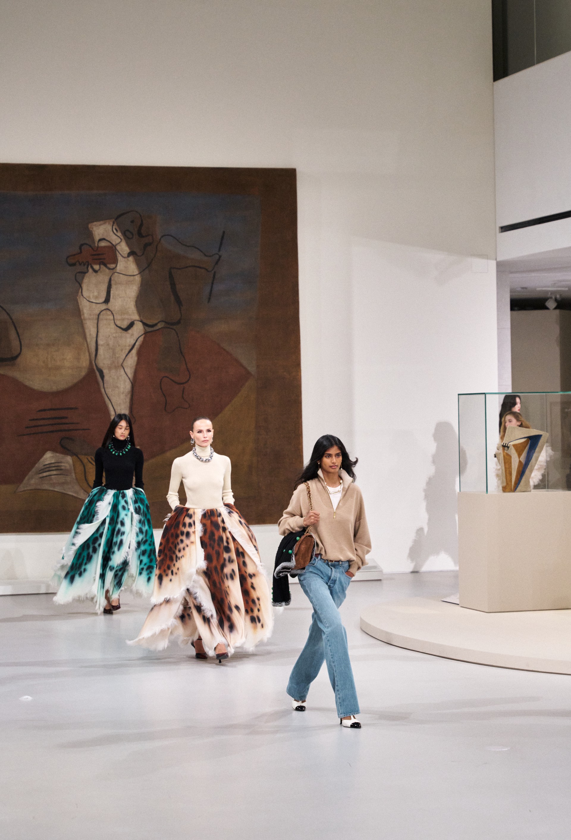 Hinh anh CHANEL Métiers d’Art tại Seoul: Tái diễn nhưng không lặp lại 28