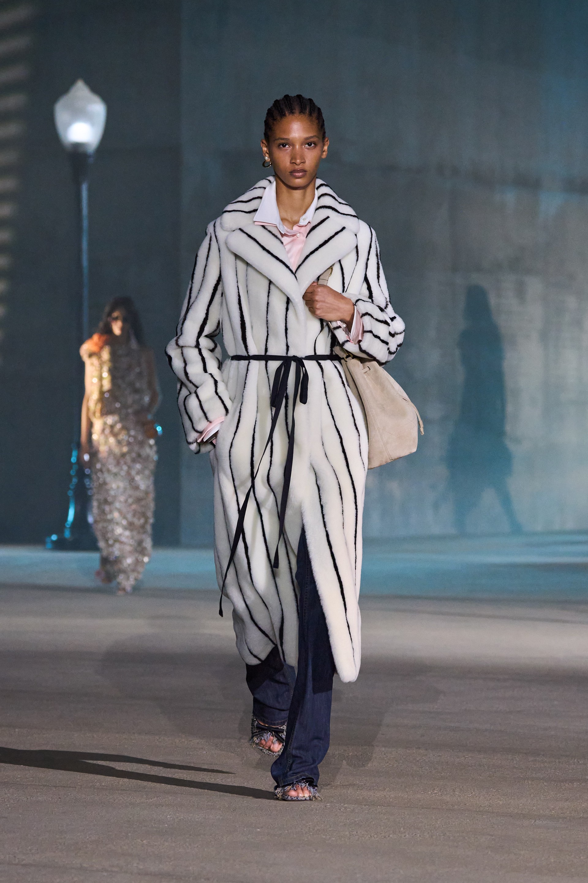 Hinh anh Dior Cruise 2027: Cuộc hạnh ngộ của những giấc mơ  19