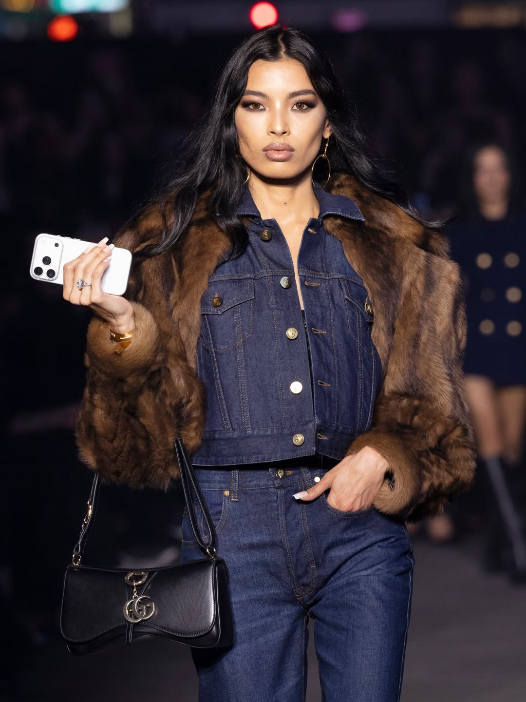 Hinh anh Tôi muốn làm điều tưởng như bất khả thi và đặt Gucci vào chính trung tâm của đô thị này. 15