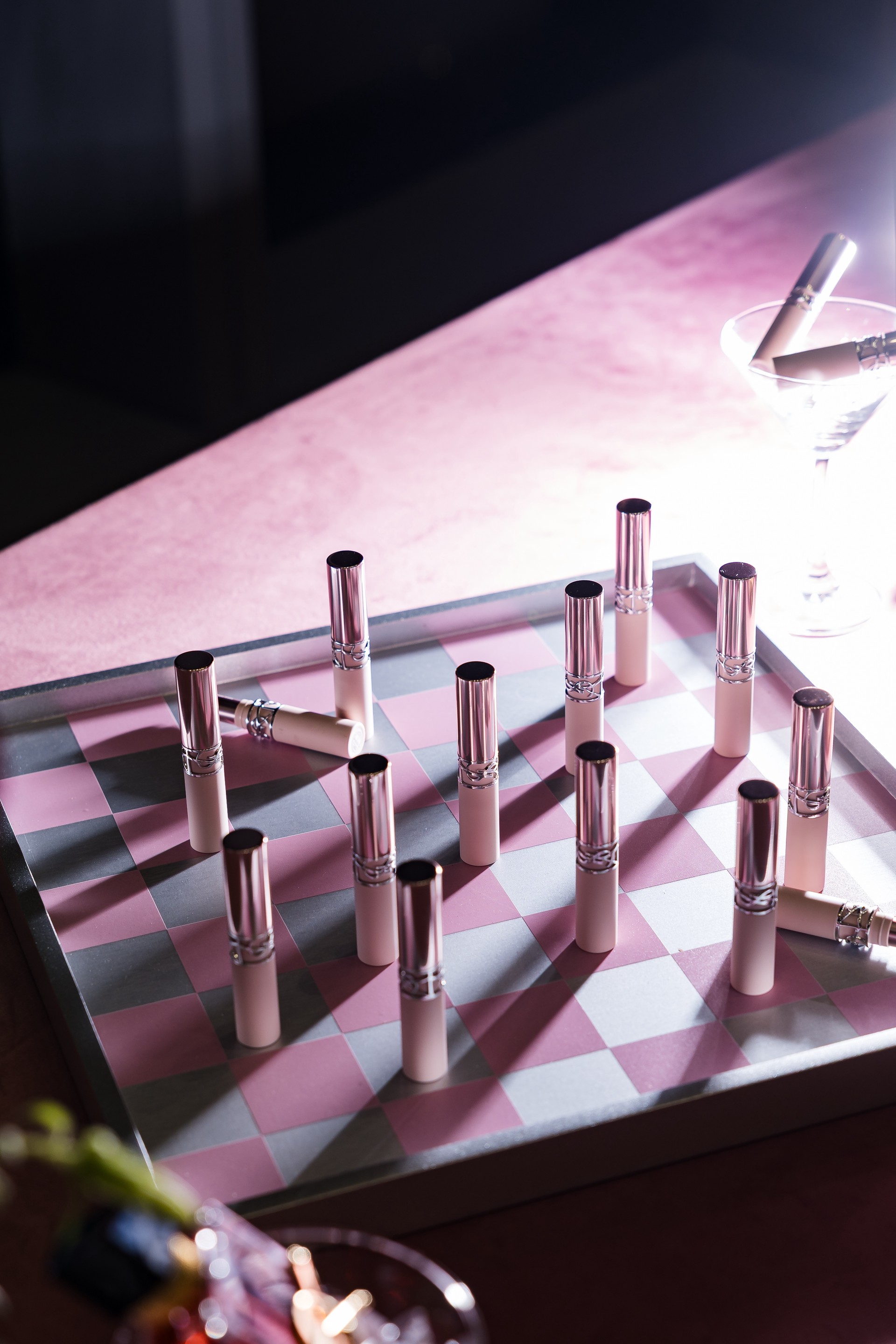 Hinh anh YSL Beauty mở ra chương mới cùng son voan mịn mờ YSL LOVENUDE 2