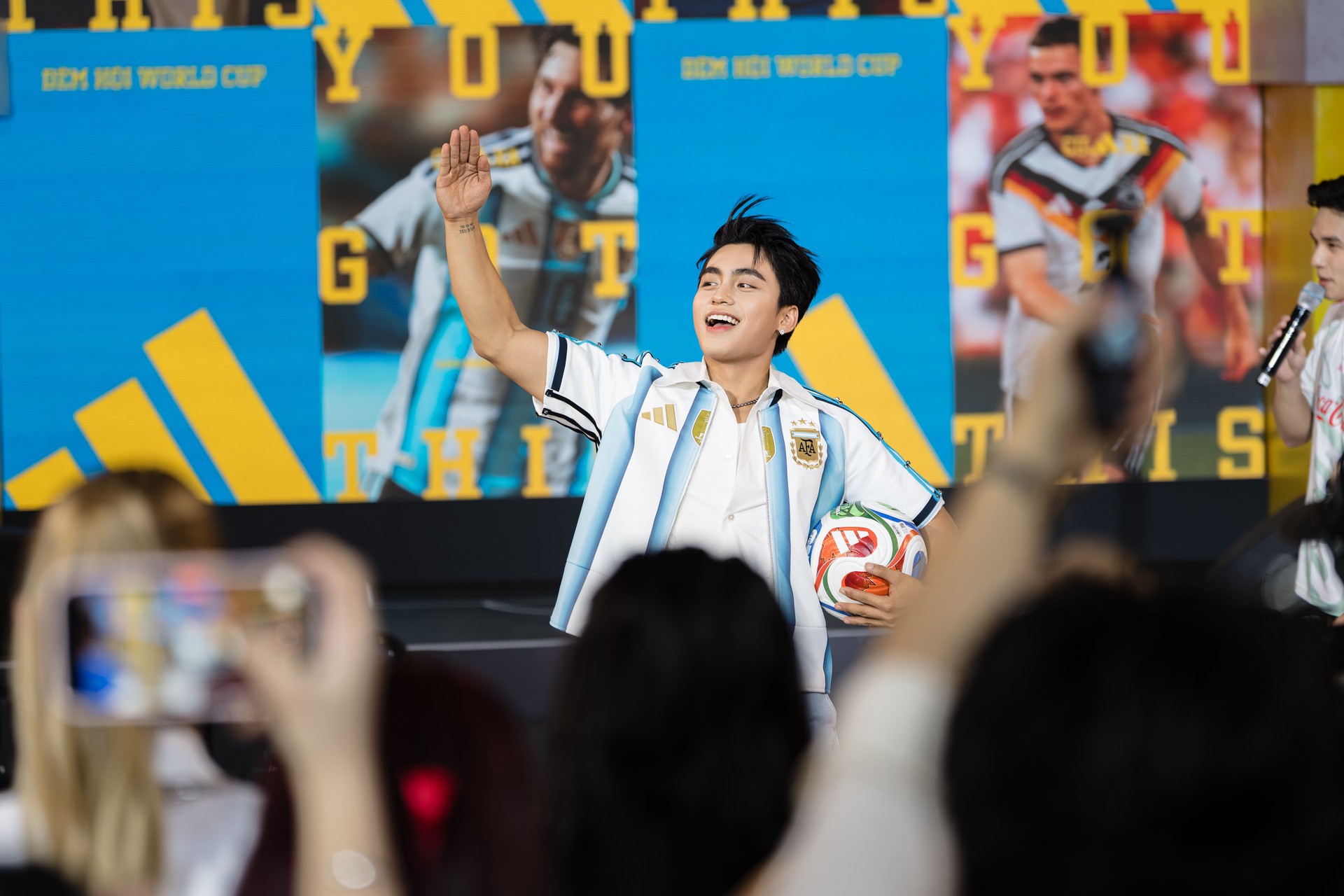 Hinh anh "Cư Xá adidas": Đưa tinh thần World Cup đến gần hơn với giới trẻ Việt 1