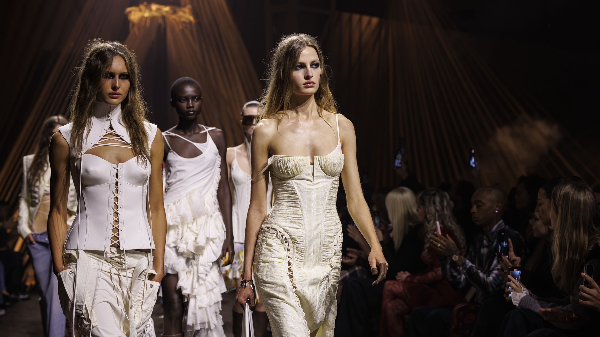Hinh anh Kering bổ nhiệm giám đốc điều hành mới cho Alexander Mcqueen 2