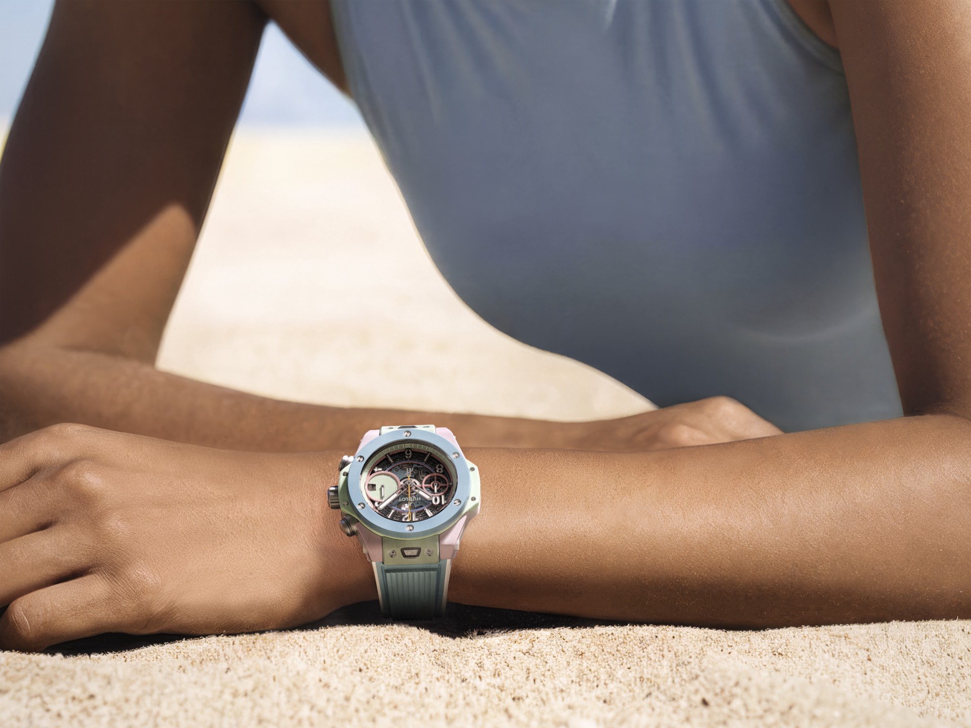 Hinh anh Hublot Summer 2026: Nghệ thuật của pastel ceramic 3