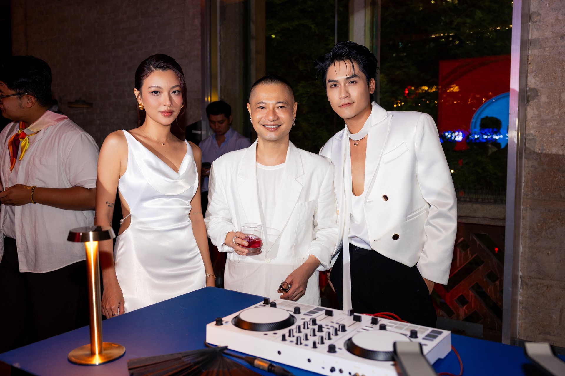 Hinh anh Marie Claire Fashion Night Out 2026: Thời trang, âm nhạc và ẩm thực 7