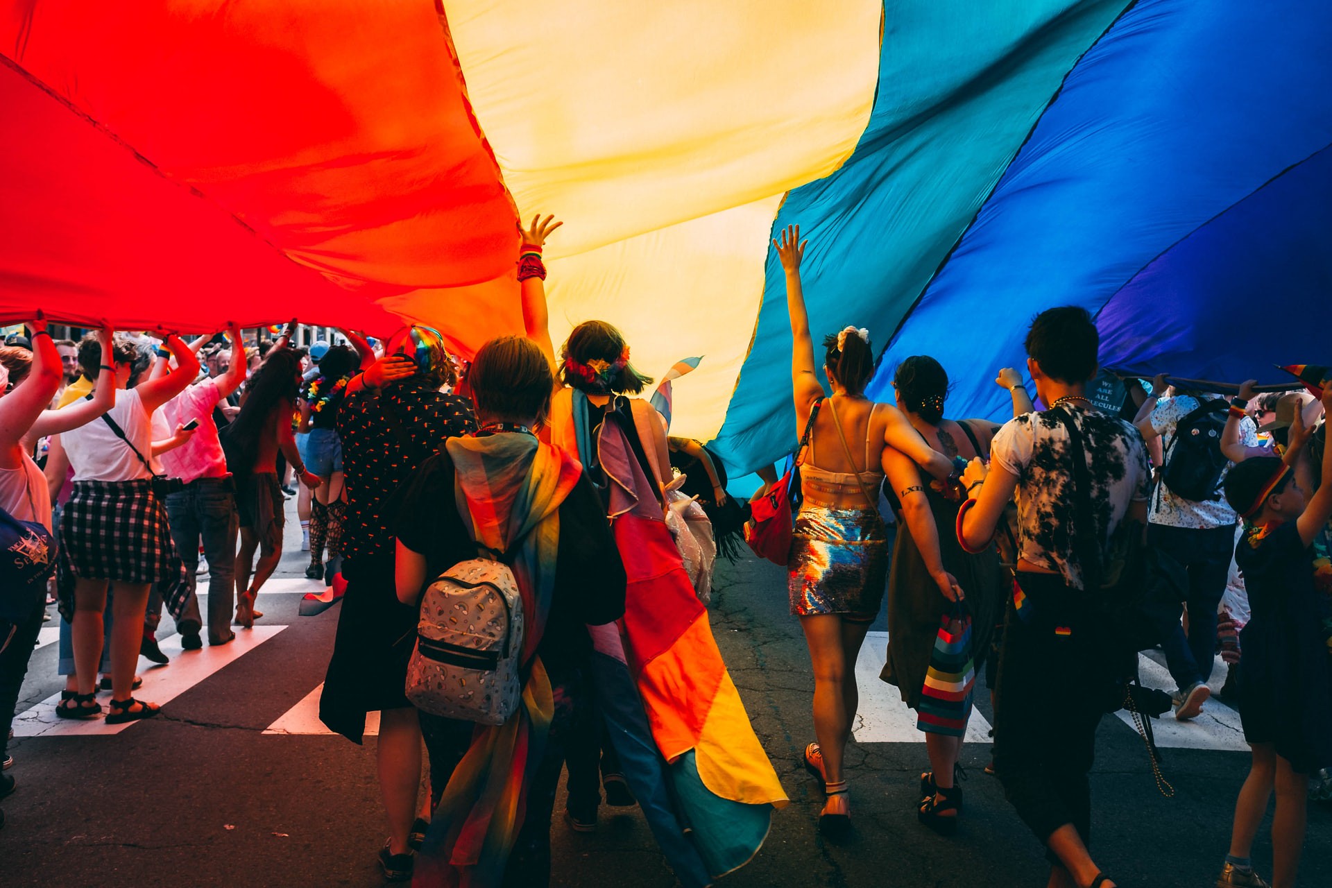 Hinh anh Tại sao phía sau LGBTQ+ lại có dấu cộng? 1