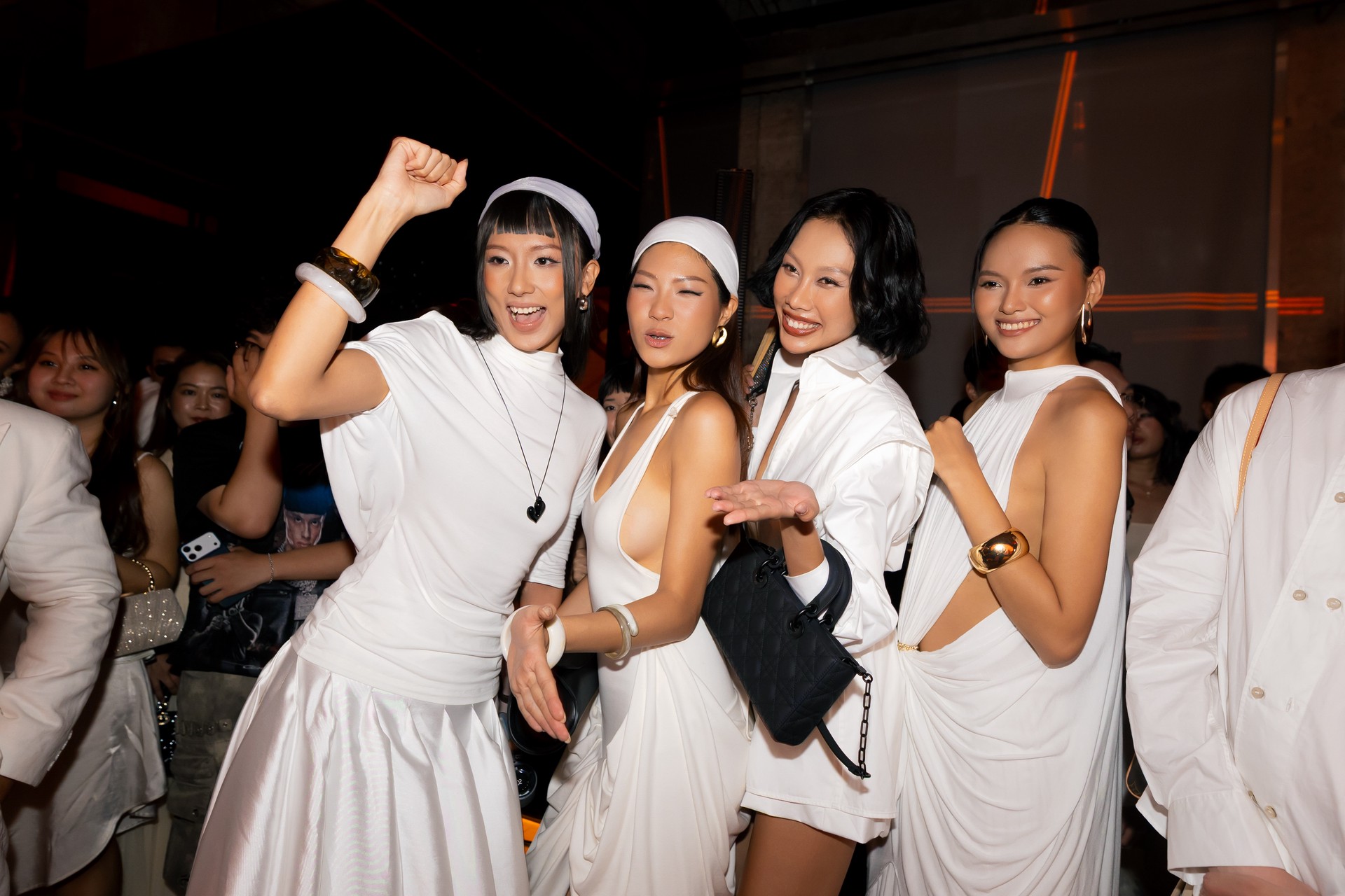 Hinh anh Marie Claire Fashion Night Out 2026: Thời trang, âm nhạc và ẩm thực 27