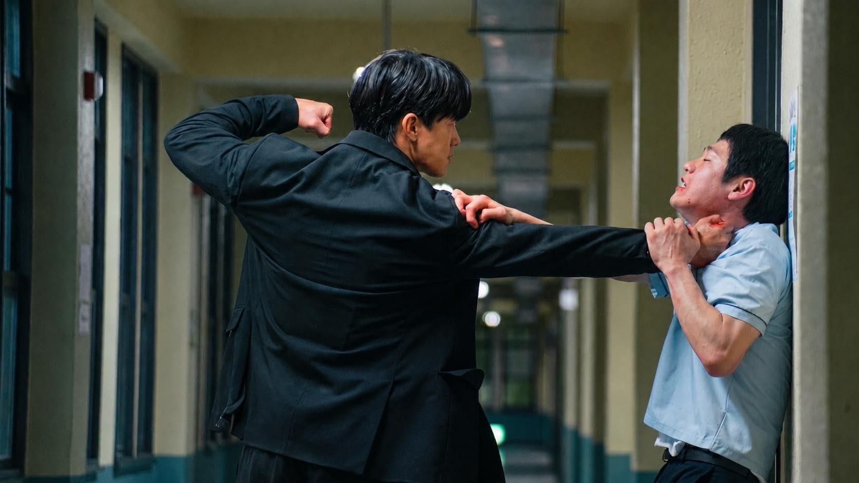 Hinh anh Teach You a Lesson: Bài học có thật sự đáng đời? 3