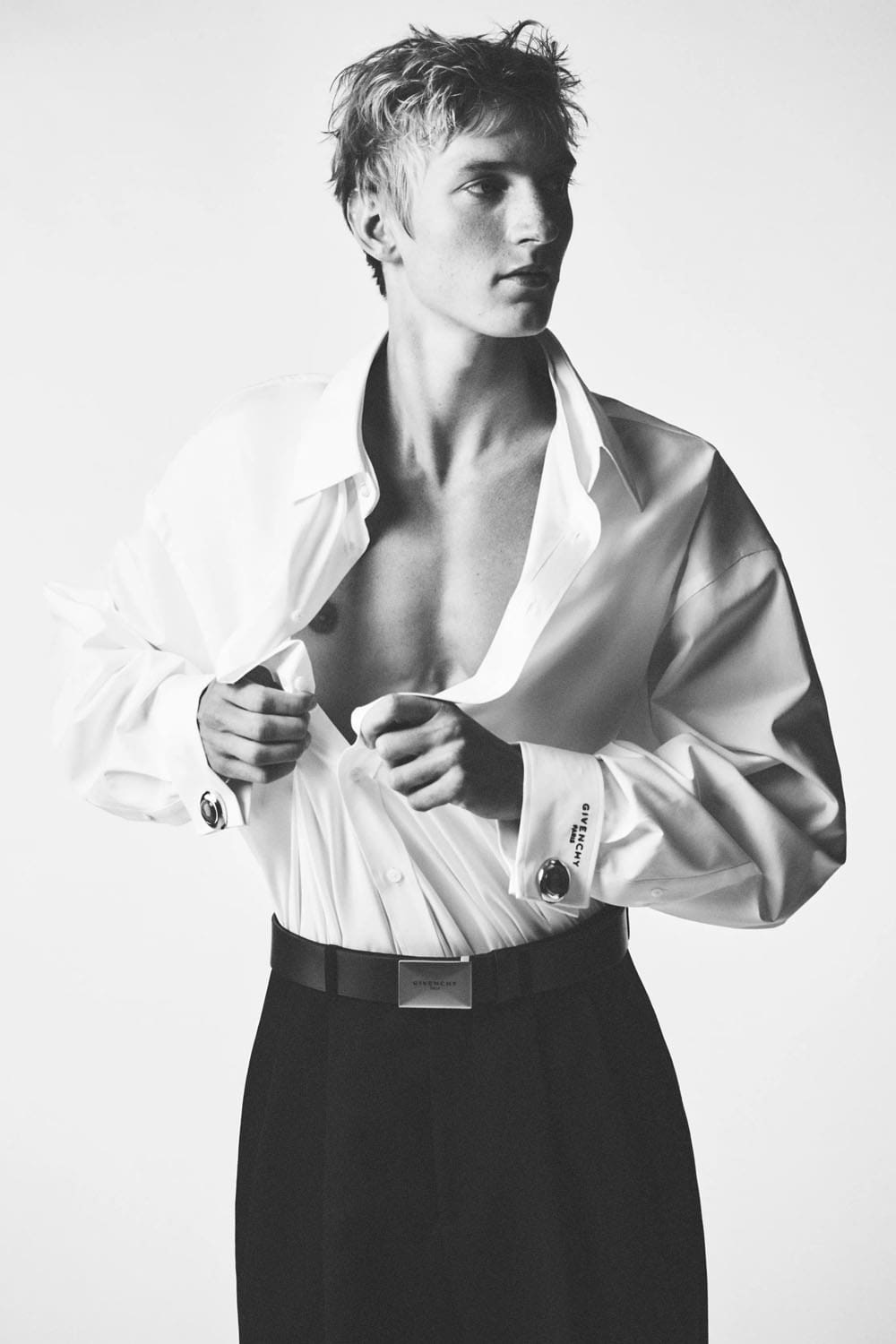 Hinh anh Paris Men's Fashion Week SS27: Thử thách từ thời tiết và những cột mốc chuyển giao 27