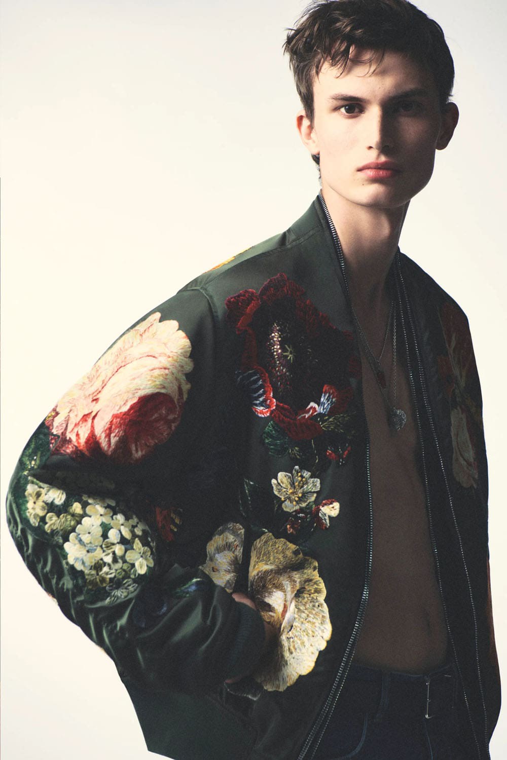 Hinh anh Paris Men's Fashion Week SS27: Thử thách từ thời tiết và những cột mốc chuyển giao 22