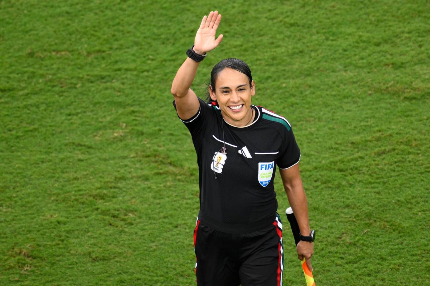 Hinh anh 6 nữ trọng tài trên sân cỏ World Cup 2026 10