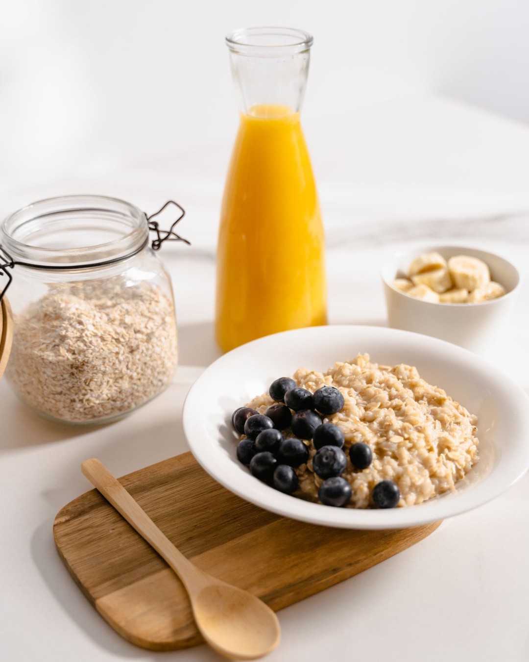 Hinh anh Healthy Kitchen: Kiểm soát cân nặng buổi sáng với yến mạch ủ lạnh qua đêm 6