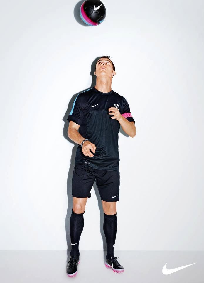 Hinh anh 14 dấu ấn Nike Mercurial viết nên sự nghiệp của Cristiano Ronaldo 25