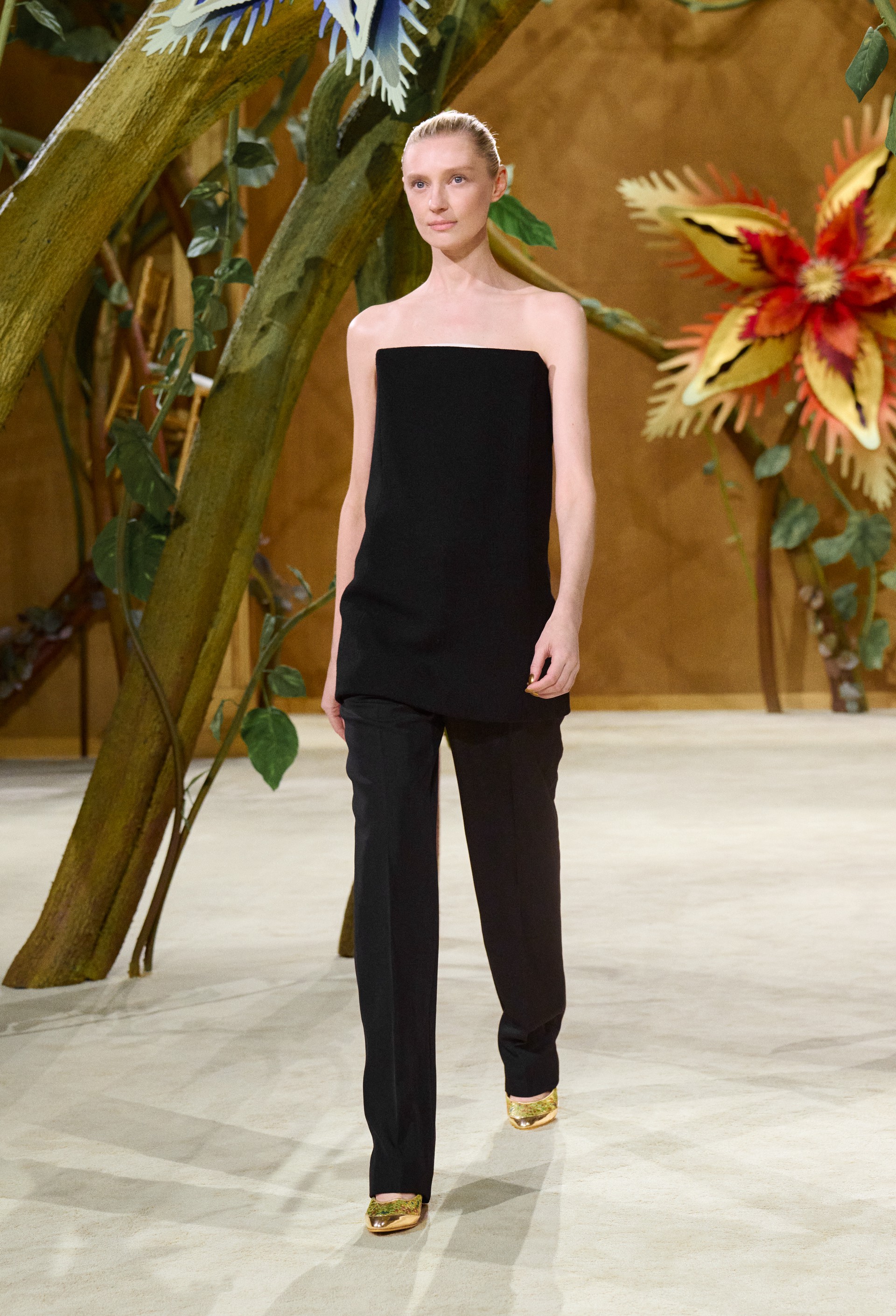 Hinh anh CHANEL Haute Couture Fall/Winter 2026: Phép màu của xưởng may 44