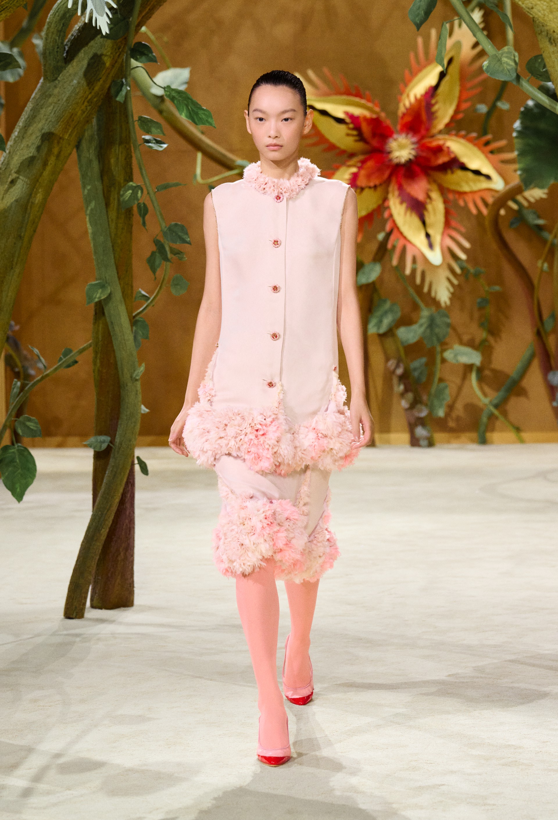 Hinh anh CHANEL Haute Couture Fall/Winter 2026: Phép màu của xưởng may 39
