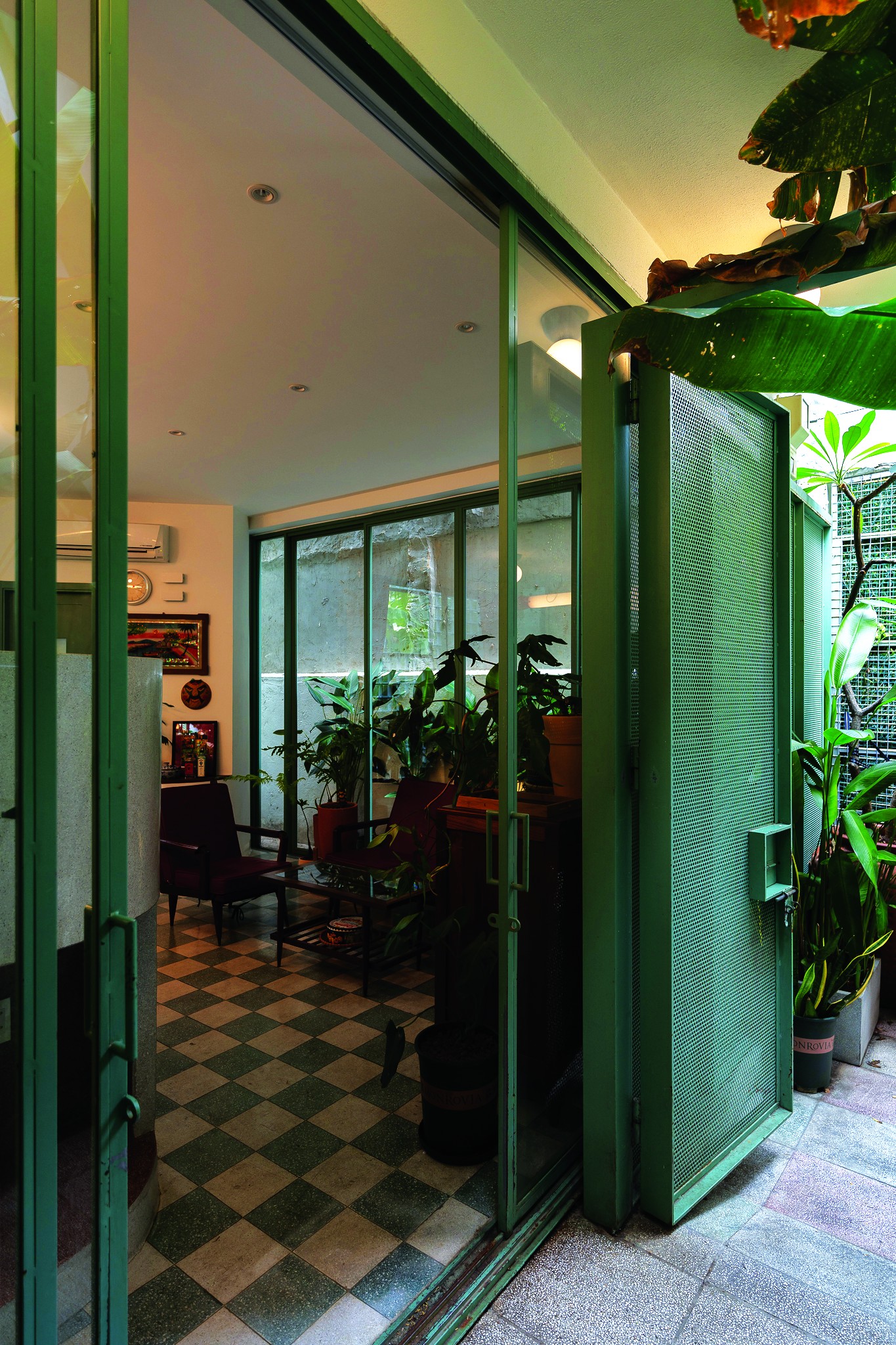 Hinh anh MC Maison: Đạo diễn Chung Chí Công kể “chuyện nhà, chuyện cửa” 3