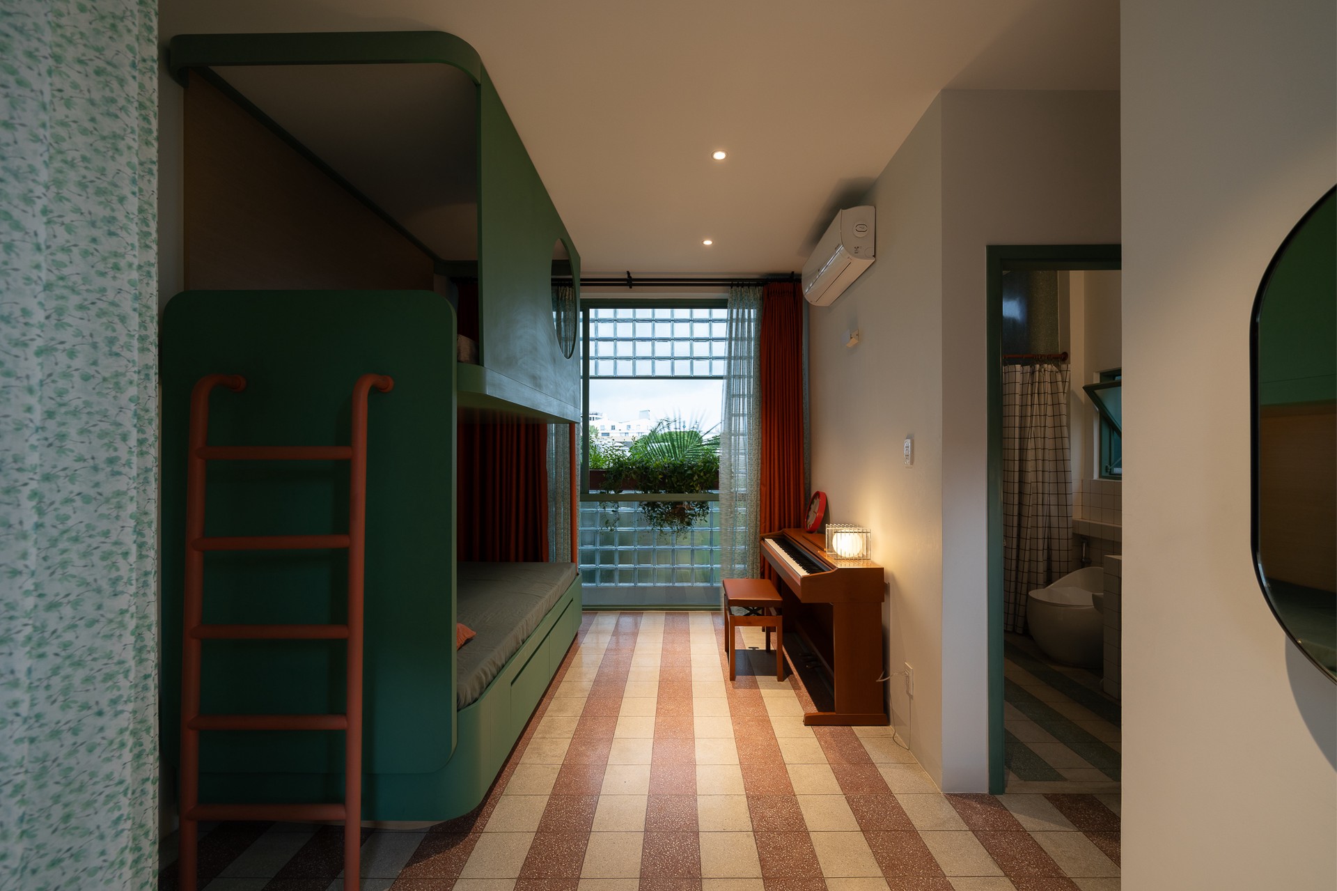 Hinh anh MC Maison: Đạo diễn Chung Chí Công kể “chuyện nhà, chuyện cửa” 17
