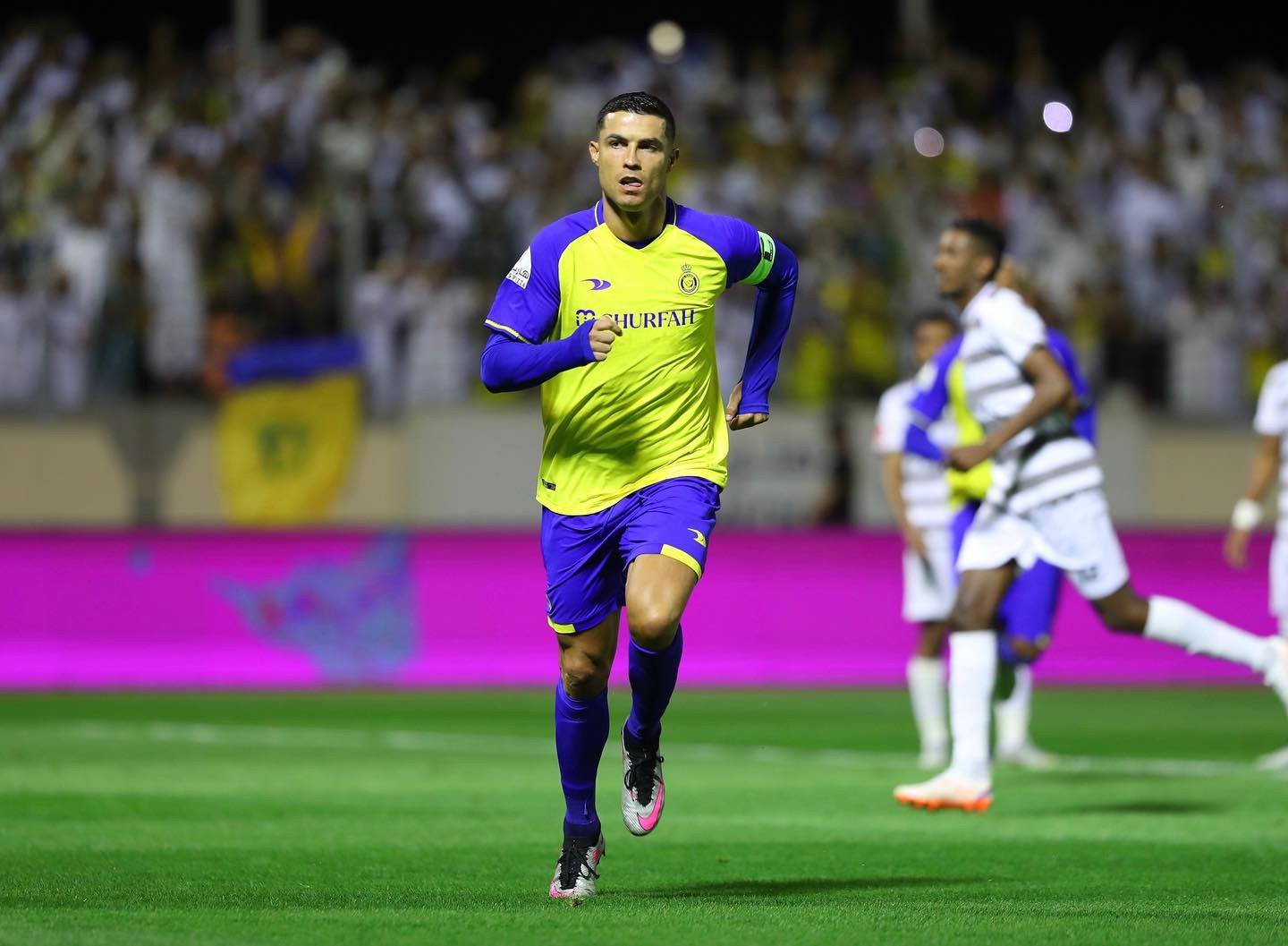 Hinh anh 14 dấu ấn Nike Mercurial viết nên sự nghiệp của Cristiano Ronaldo 34