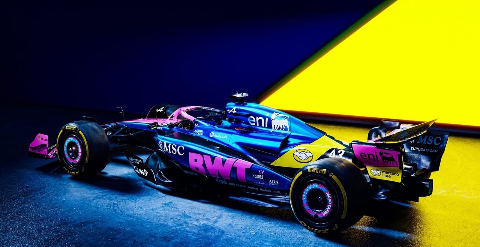 Hinh anh Gucci Racing: Canh bạc mới của Gucci trong địa hạt thể thao 4