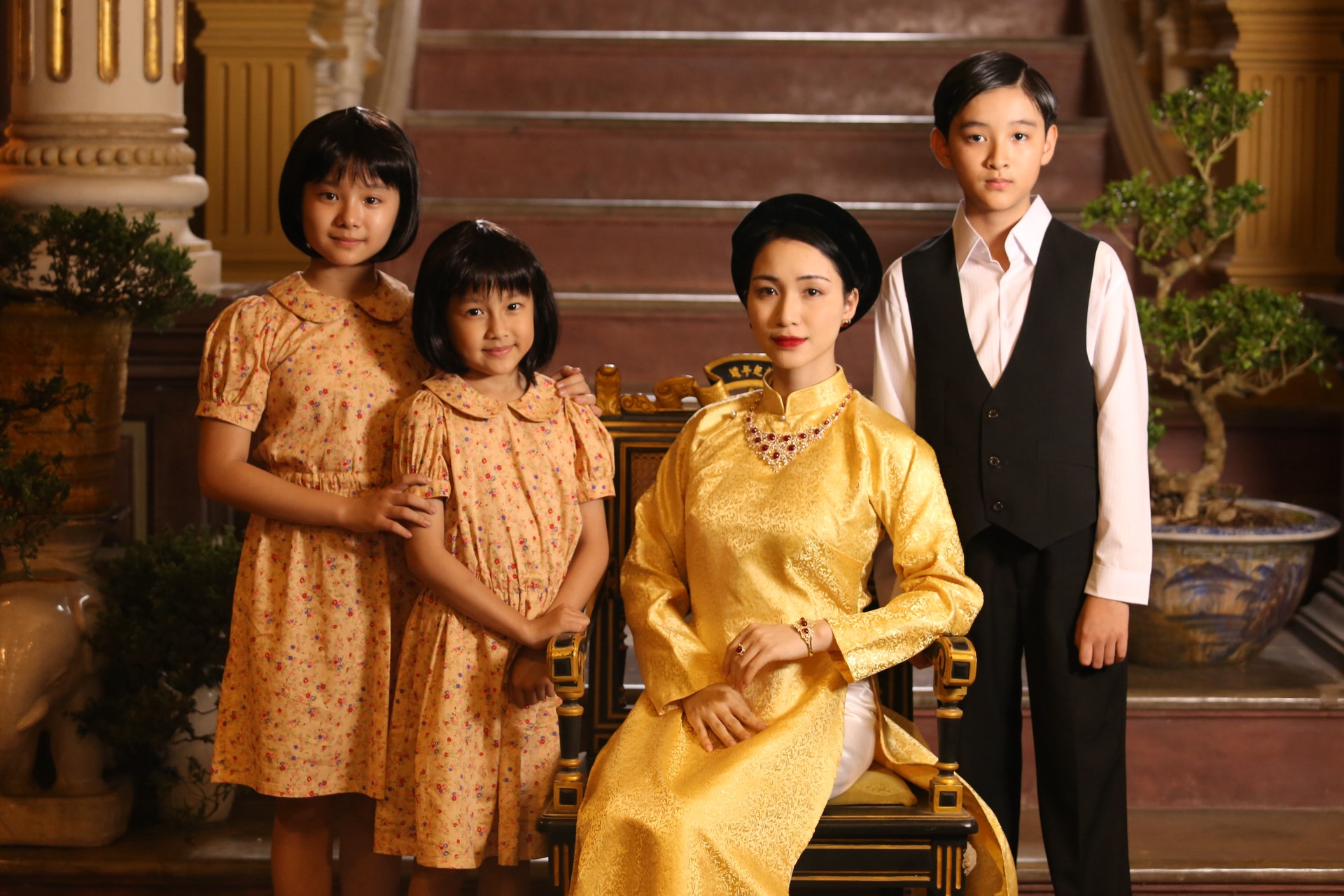 Hinh anh Nam Phương Hoàng hậu trong dòng chảy sáng tạo đương đại 2
