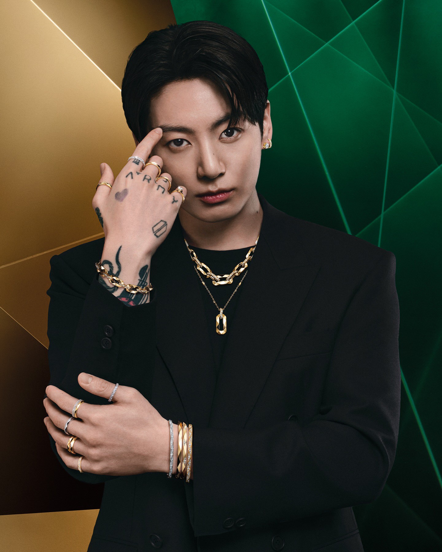 Hinh anh Jungkook (BTS) trở thành đại sứ toàn cầu đầu tiên của Graff 1