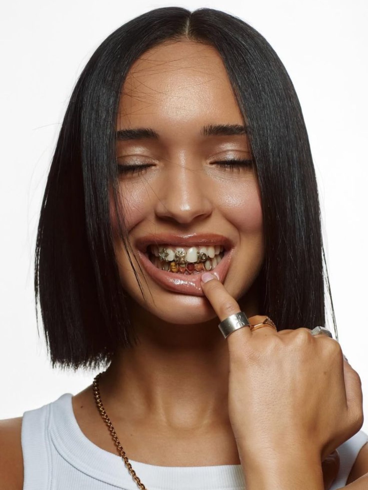 Hinh anh Tooth Gems: Trào lưu làm đẹp được Gen Z săn đón 7