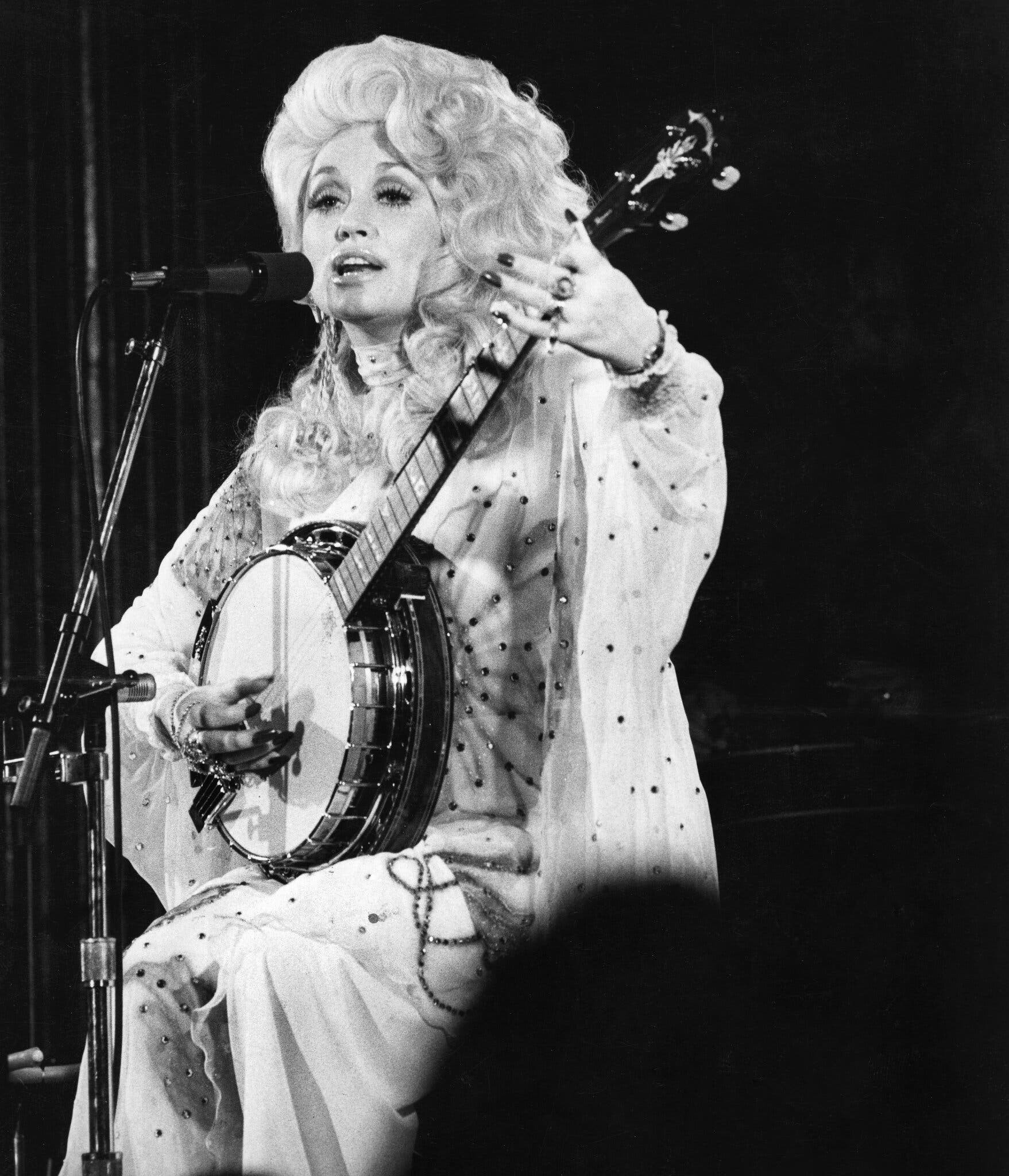 Hinh anh Dolly Parton: “Barbie miền quê” phá vỡ khuôn mẫu 3
