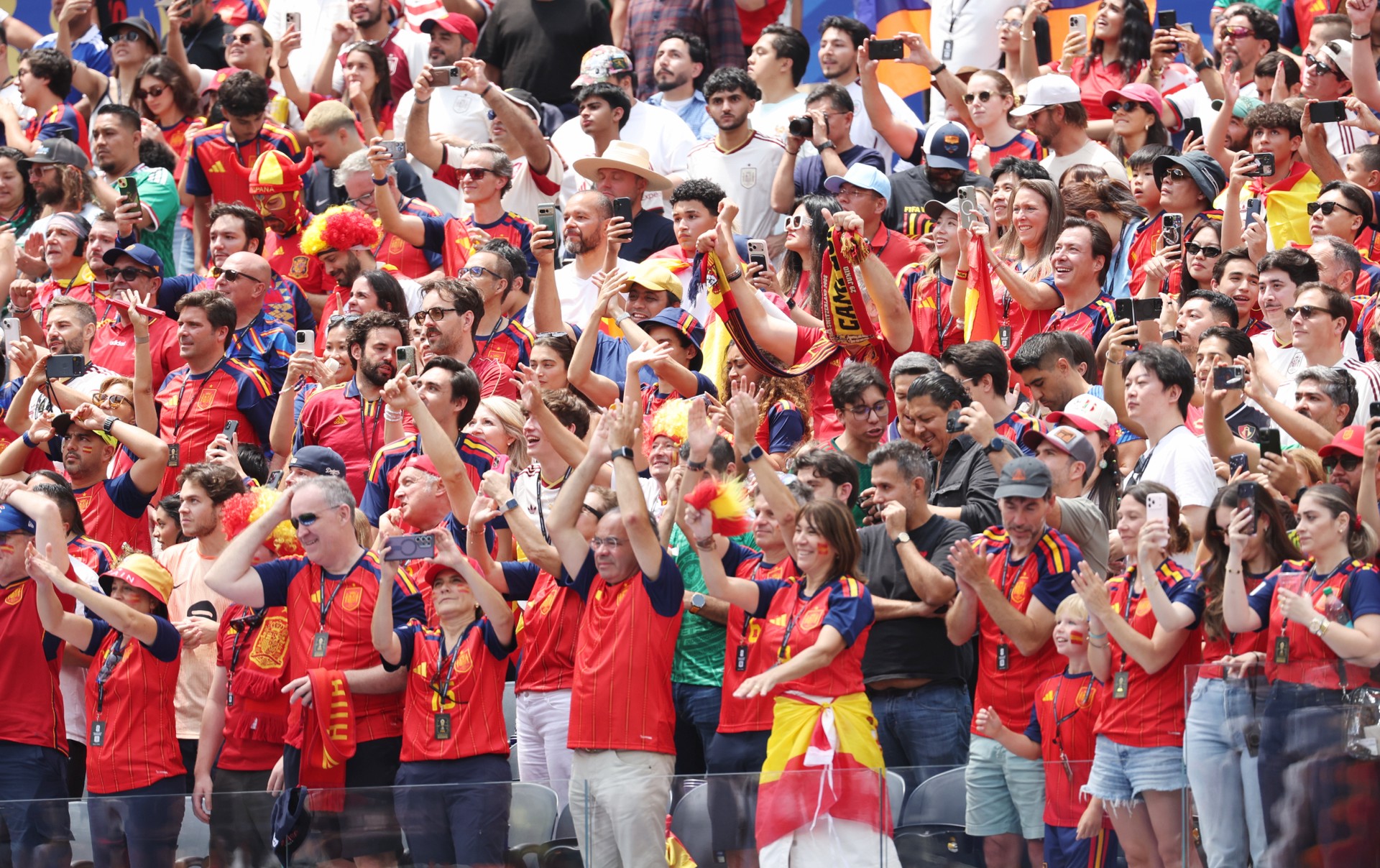Hinh anh “Bí mật” đằng sau những bức ảnh World Cup 6