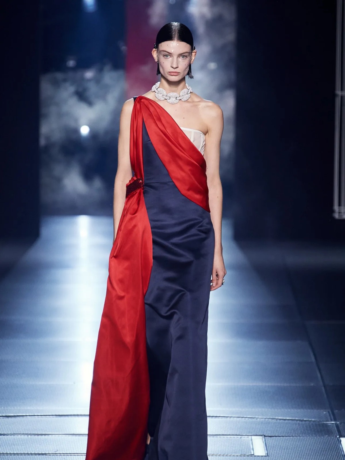 Hinh anh Maria Grazia Chiuri và vòng tròn sự nghiệp tại Fendi 26