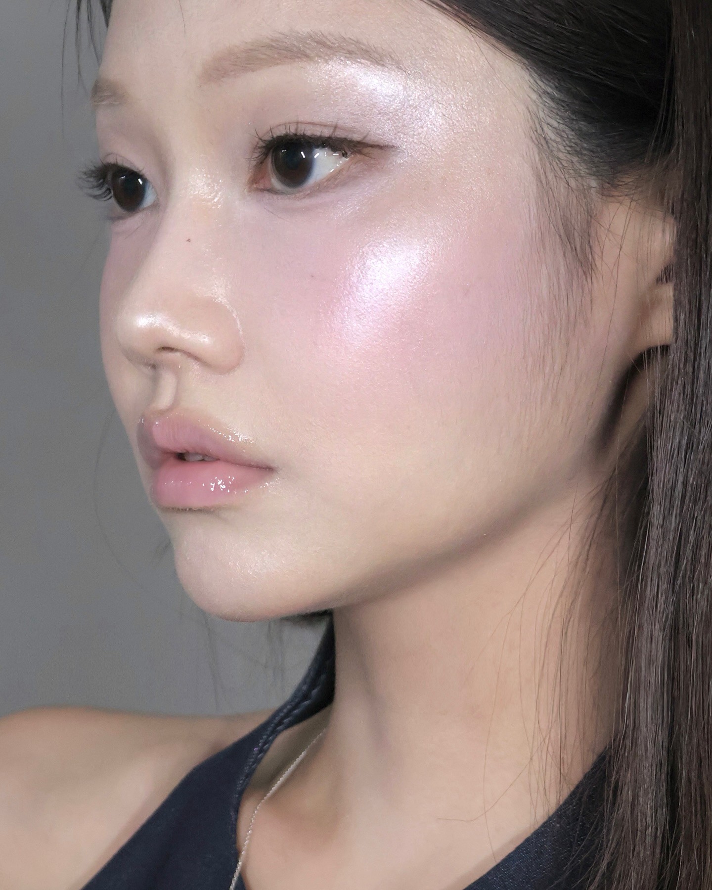 Hinh anh Lilac Makeup: Sắc tím dịu dàng của sự mộng mơ 4