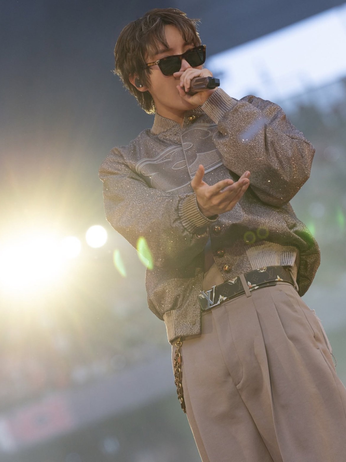 Hinh anh Khi sân khấu K-pop “hóa” sàn diễn runway 13