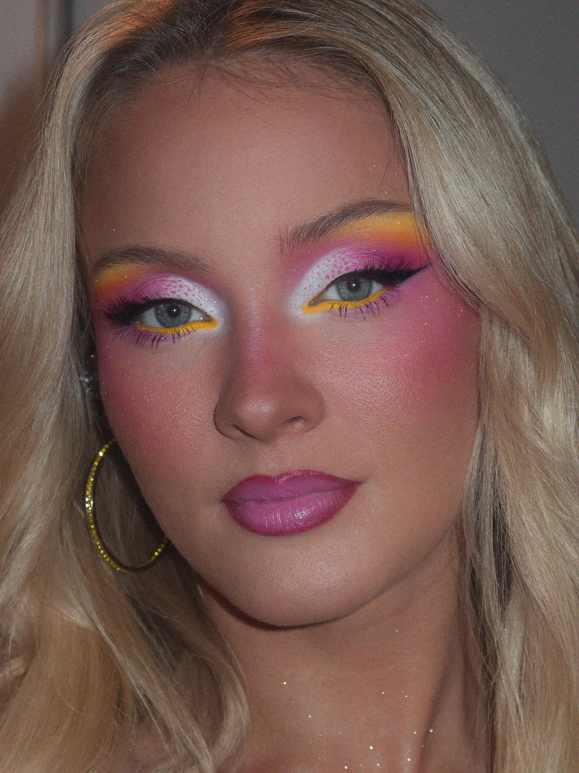Hinh anh Zara Larsson Makeup: Từ Pop Glam kinh điển đến chủ nghĩa tối đa 6