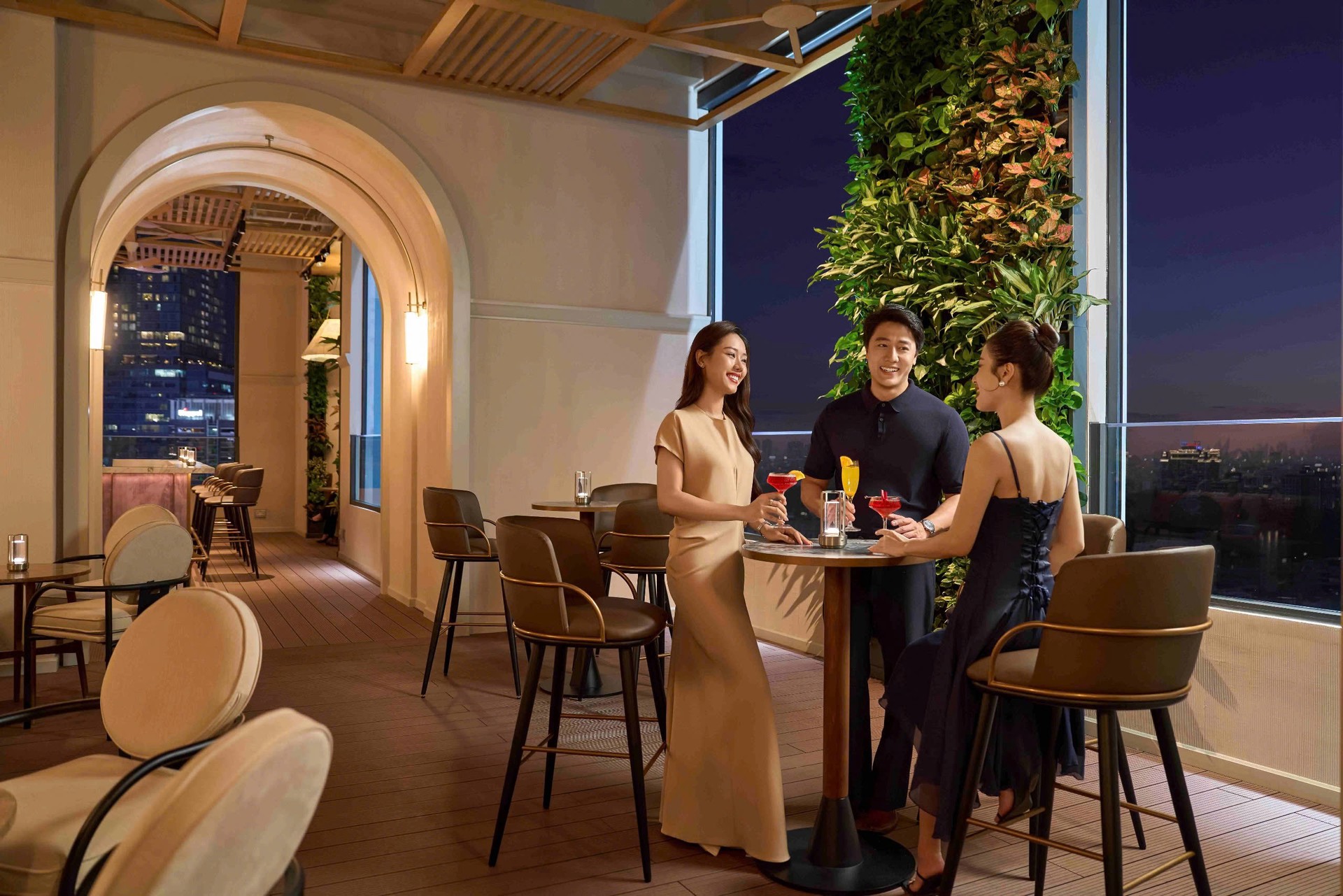 Hinh anh Về Sheraton Saigon Grand Opera Hotel 2