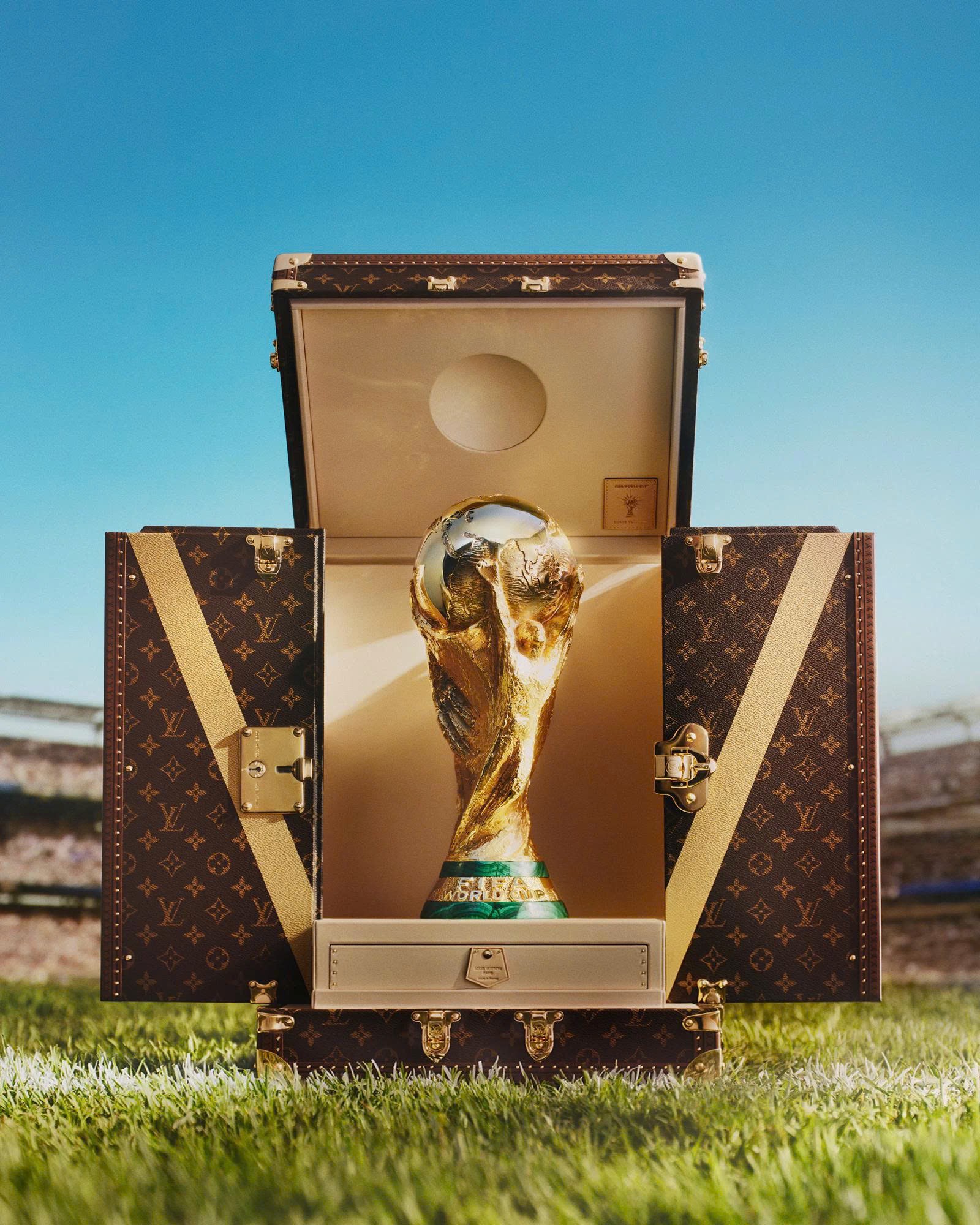 Hinh anh Louis Vuitton và hành trình biến chiếc rương đựng cúp thành biểu tượng của nhiều môn thể thao 1