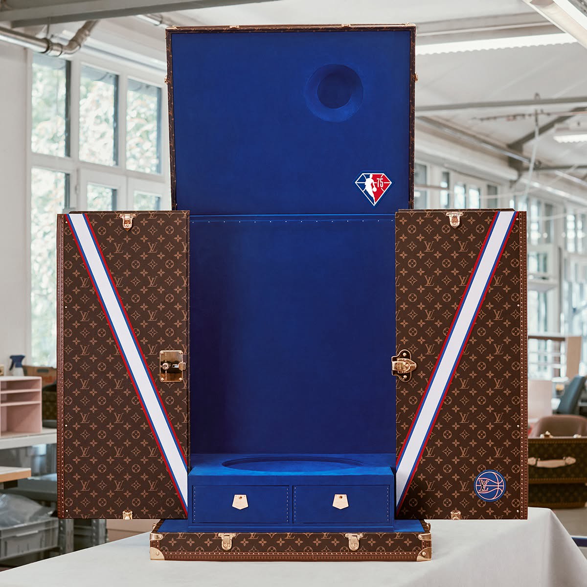 Hinh anh Louis Vuitton và hành trình biến chiếc rương đựng cúp thành biểu tượng của nhiều môn thể thao 14