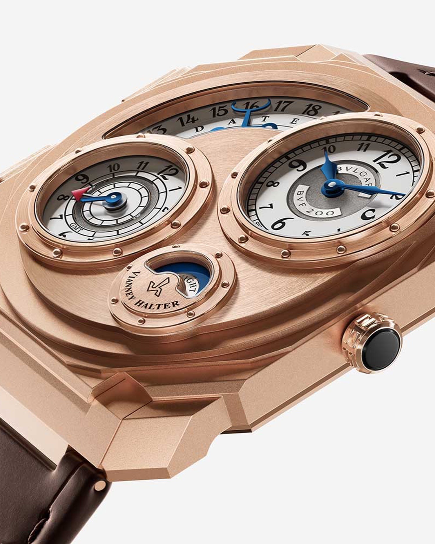 Hinh anh  Dáng hình titanium trong vũ trụ thời gian Bvlgari 2