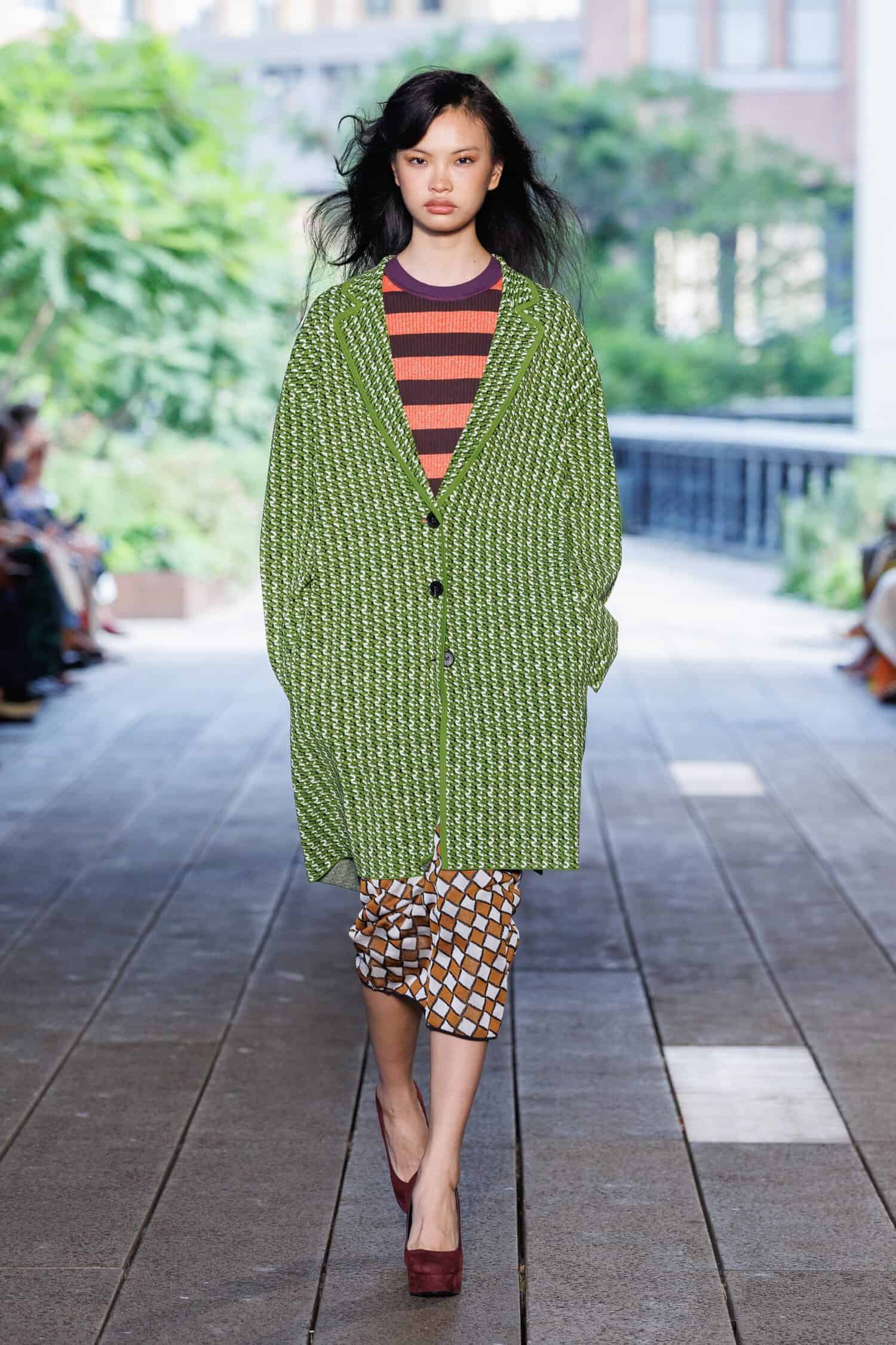 Hinh anh New York Fashion Week SS 2027: Khi xa xỉ hạ mình trước cơn bão lạm phát 36