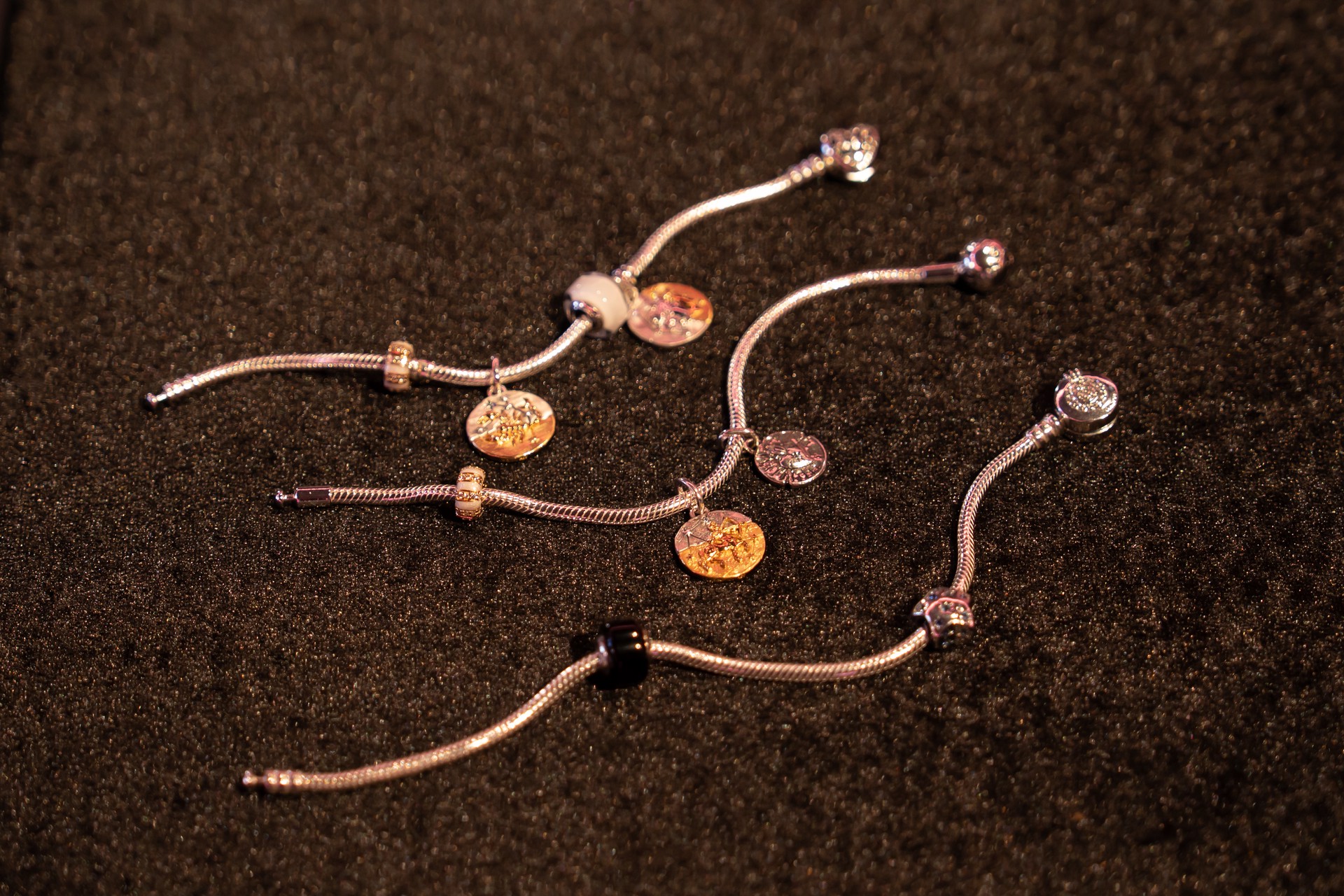 Hinh anh Pandora ra mắt bộ sưu tập Talisman - Chọn bản sắc, đeo dấu ấn  8