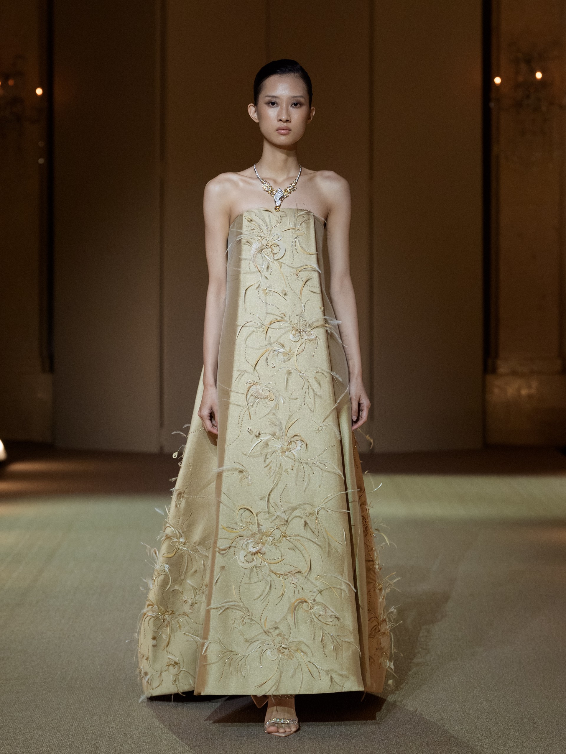 Hinh anh PHAN HUY và cuộc hội ngộ tại quê nhà với BST Spring/Summer 2027 Ready-to-Wear 20