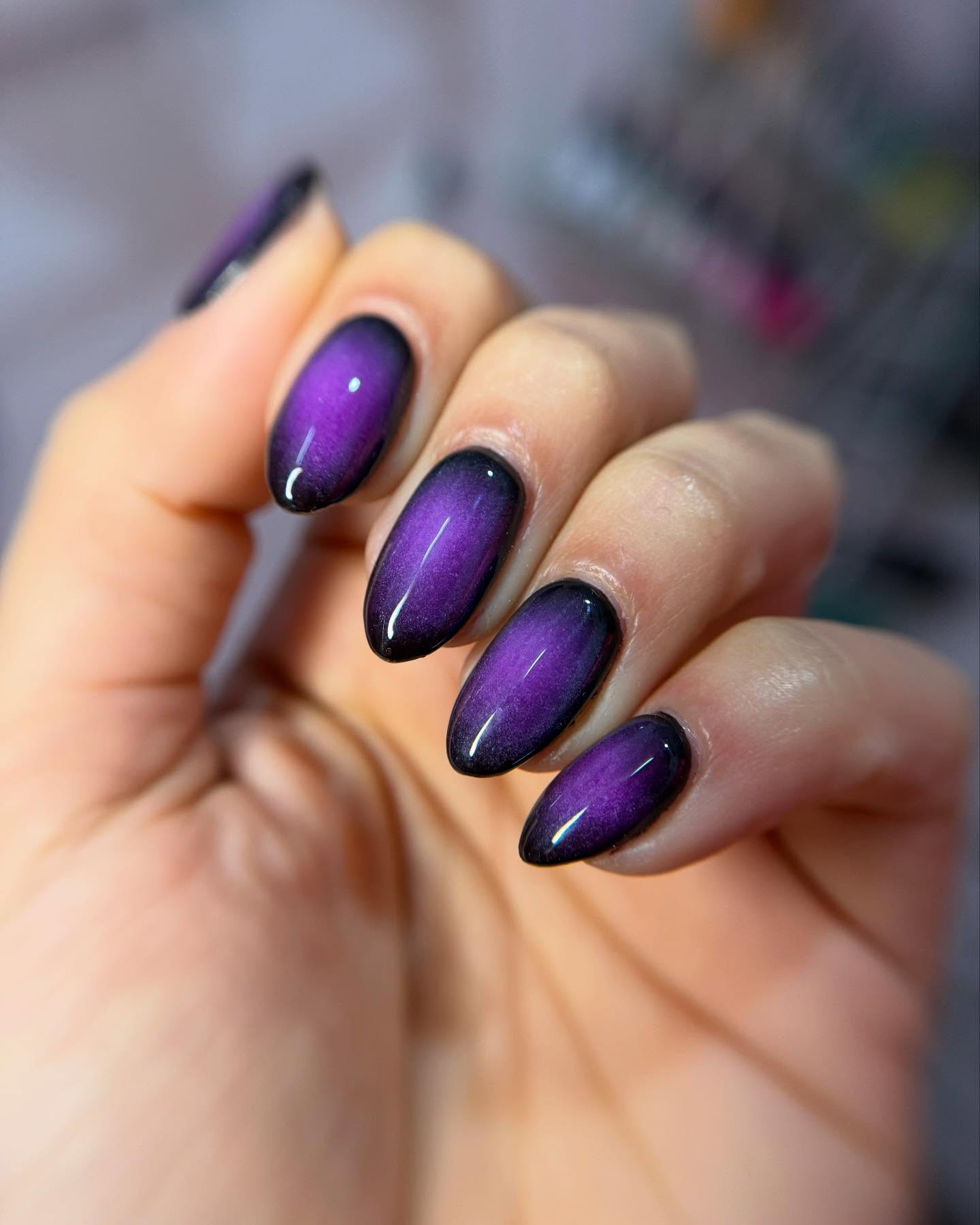 Hinh anh Nail Art Thu-Đông 2026: Mùa Thu gọi tên sắc tím 27