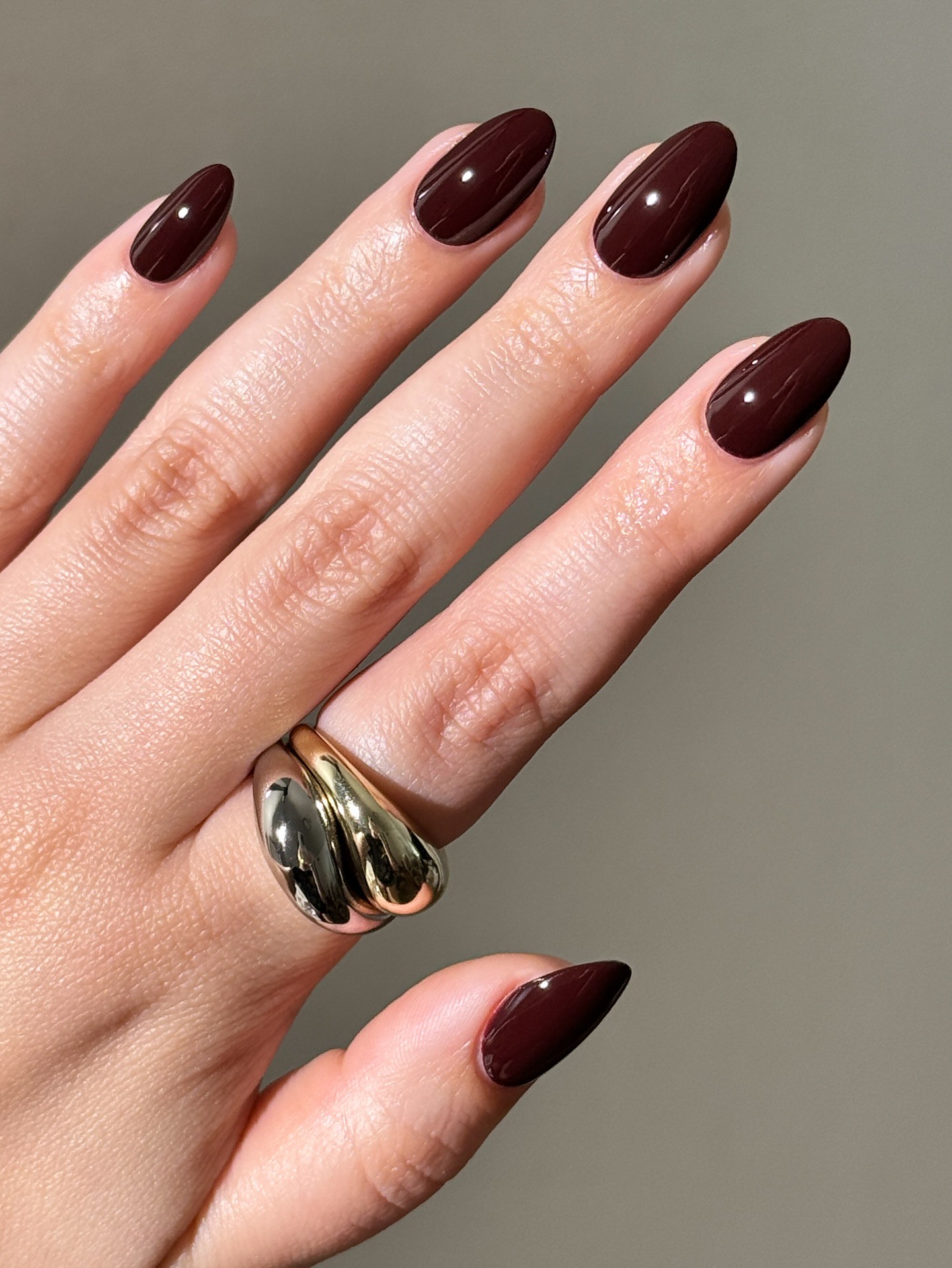 Hinh anh Nail Art Thu-Đông 2026: Mùa Thu gọi tên sắc tím 10